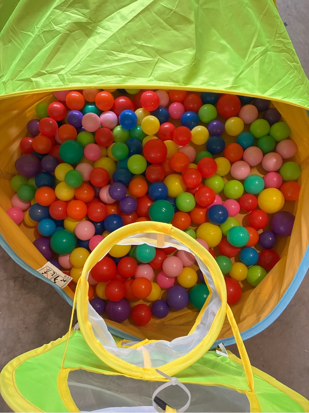 Kids Colorful Pit Play Set sun cover and basketball hoop - with balls